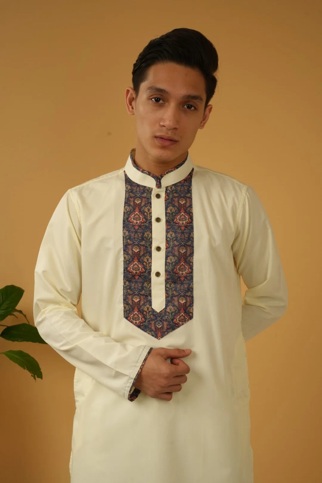Raoul Panjabi in Off White - Image 2
